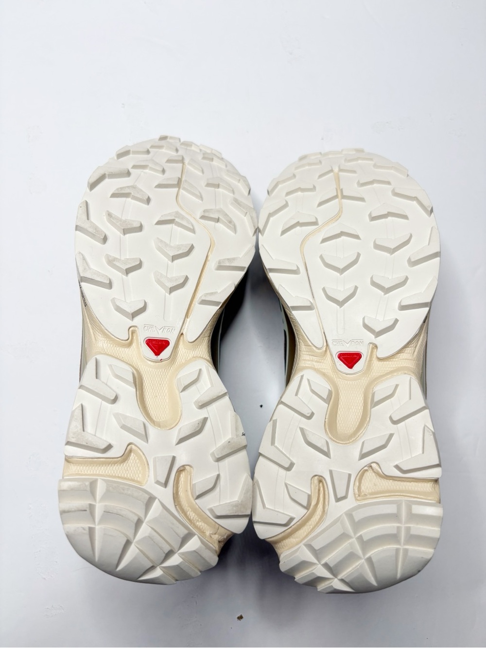 Salomon XT-6 Recut Wren Kangaroo Vanilla Ice Size 6 - Picture 9 of 11